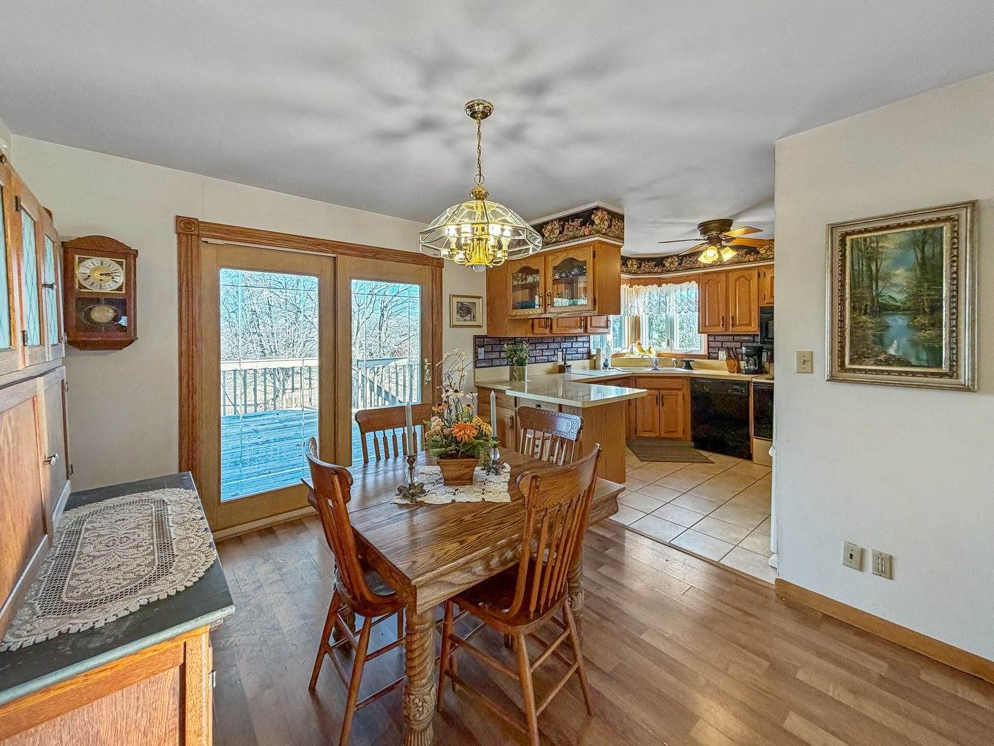 6057 North Lake Road, Lena, IL 61048