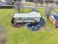 6057 North Lake Road, Lena, IL 61048