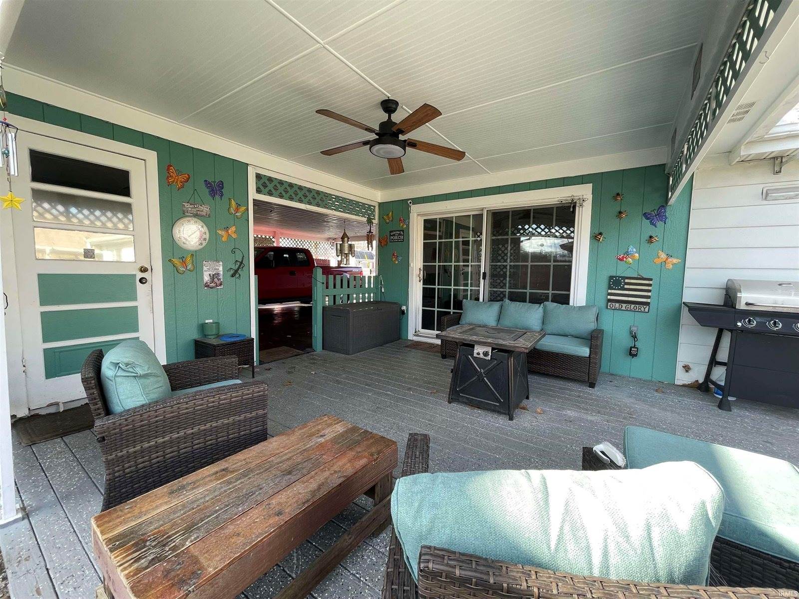 2715 E 14th Street, Muncie, IN 47302