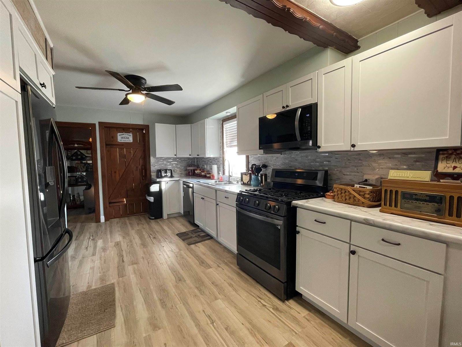 2715 E 14th Street, Muncie, IN 47302