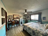 2715 E 14th Street, Muncie, IN 47302