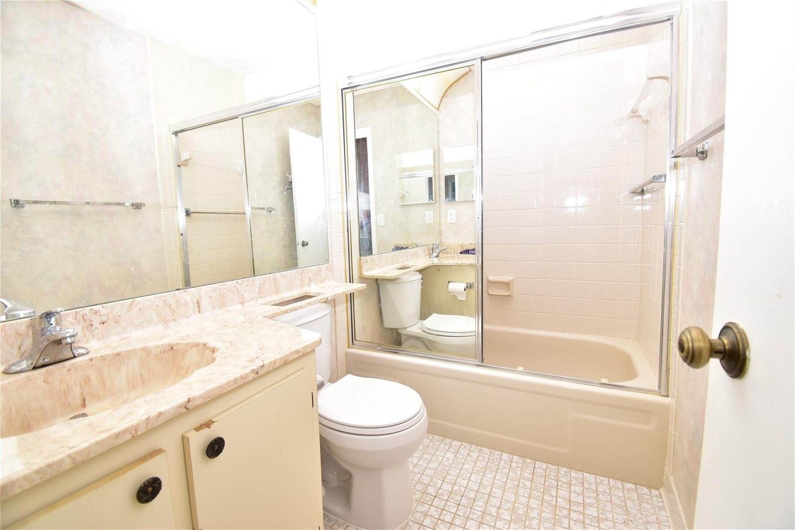 3305 Silver Buttonwood Drive, Greenacres, FL 33463