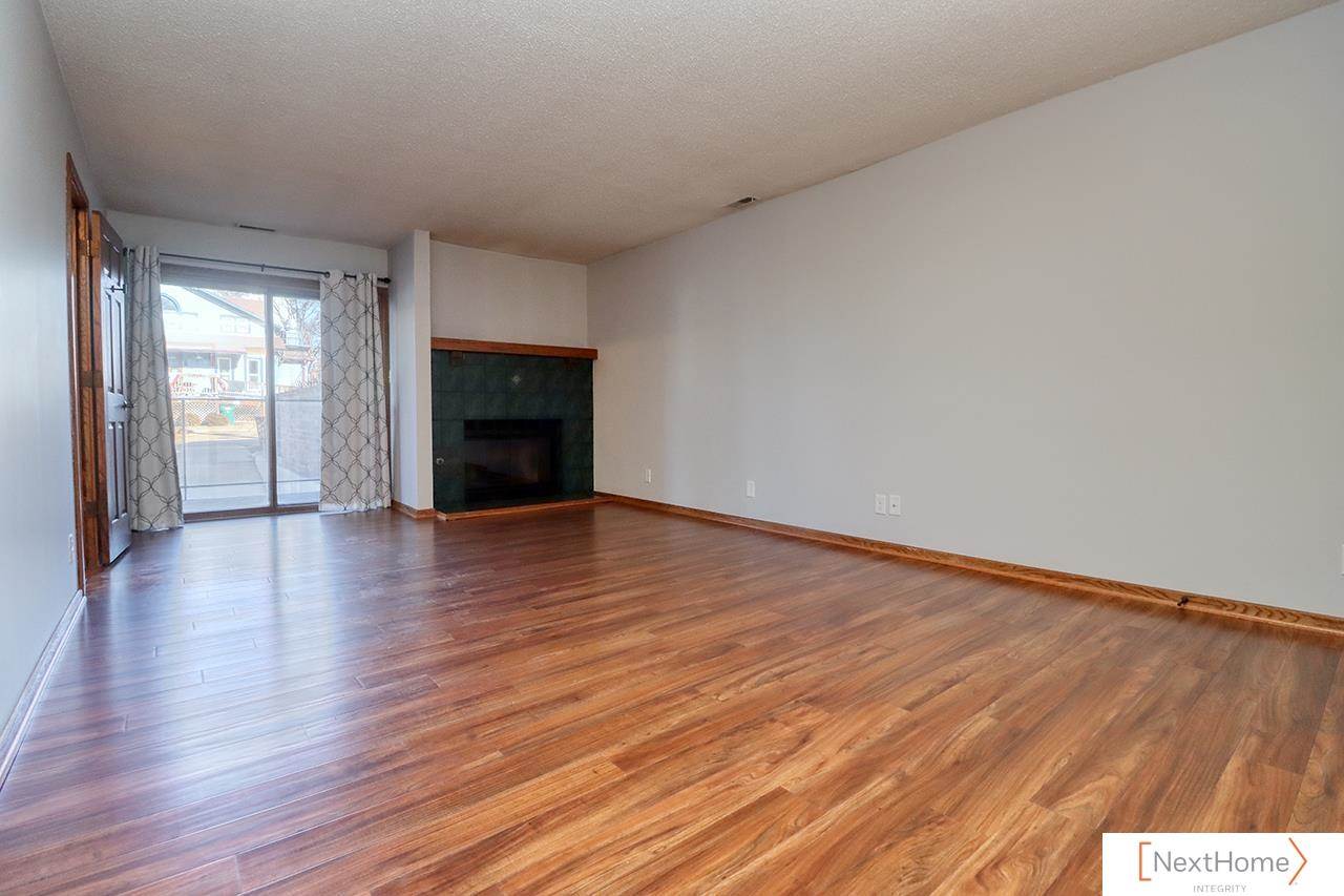 1300 G Street, #103-4W, Lincoln, NE 68508