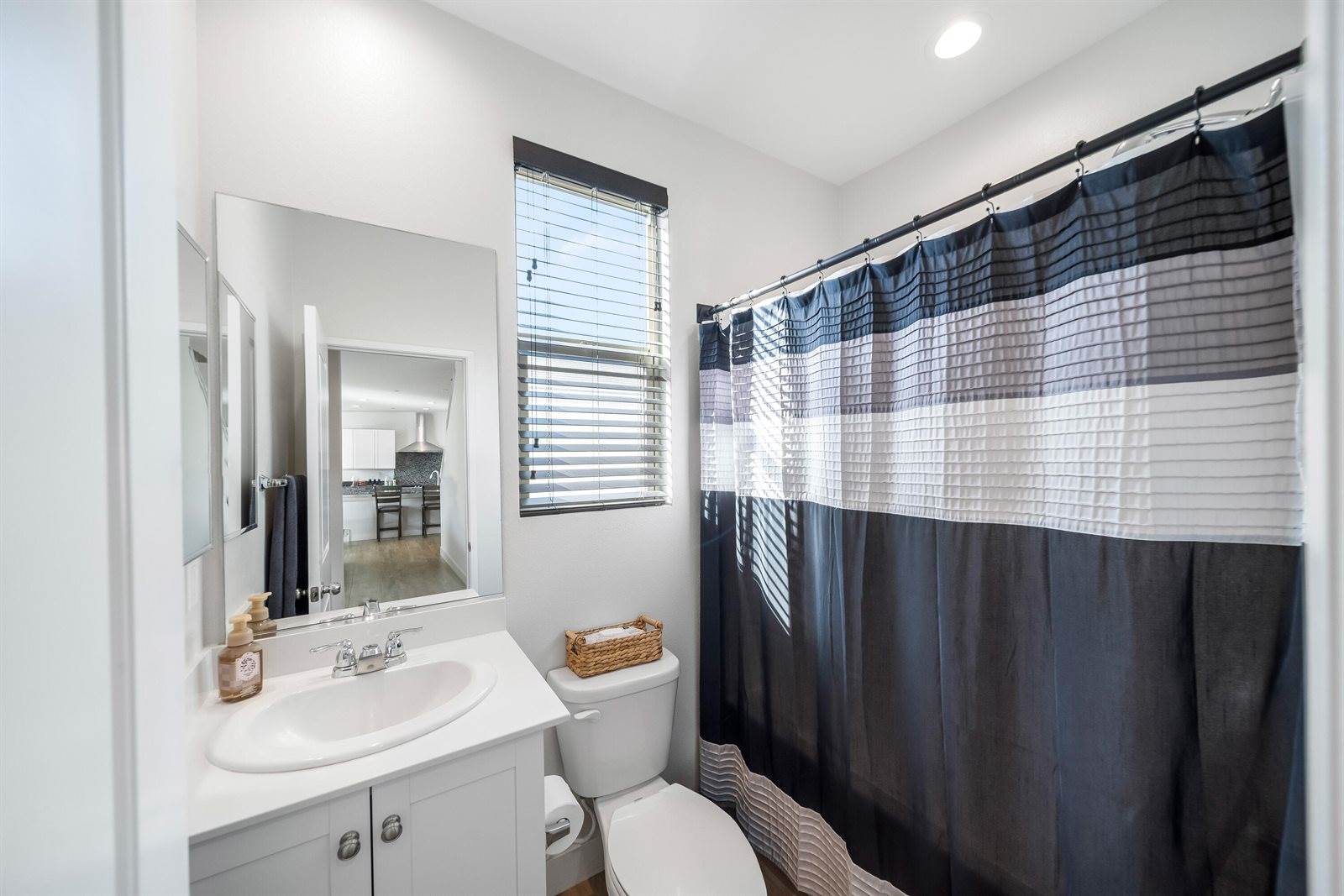 84473 Calle Larriva, Coachella, CA 92236