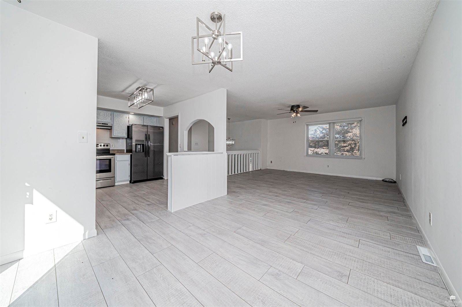 3409 Cedar Lane, Milford, KS 66514