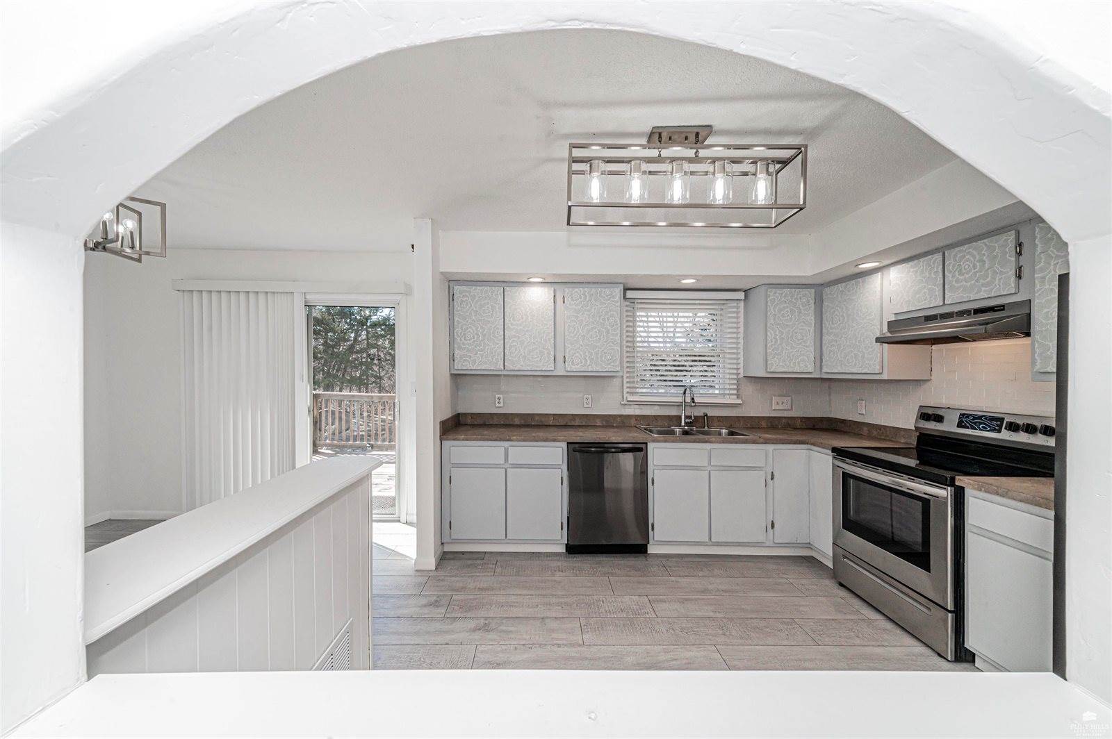 3409 Cedar Lane, Milford, KS 66514