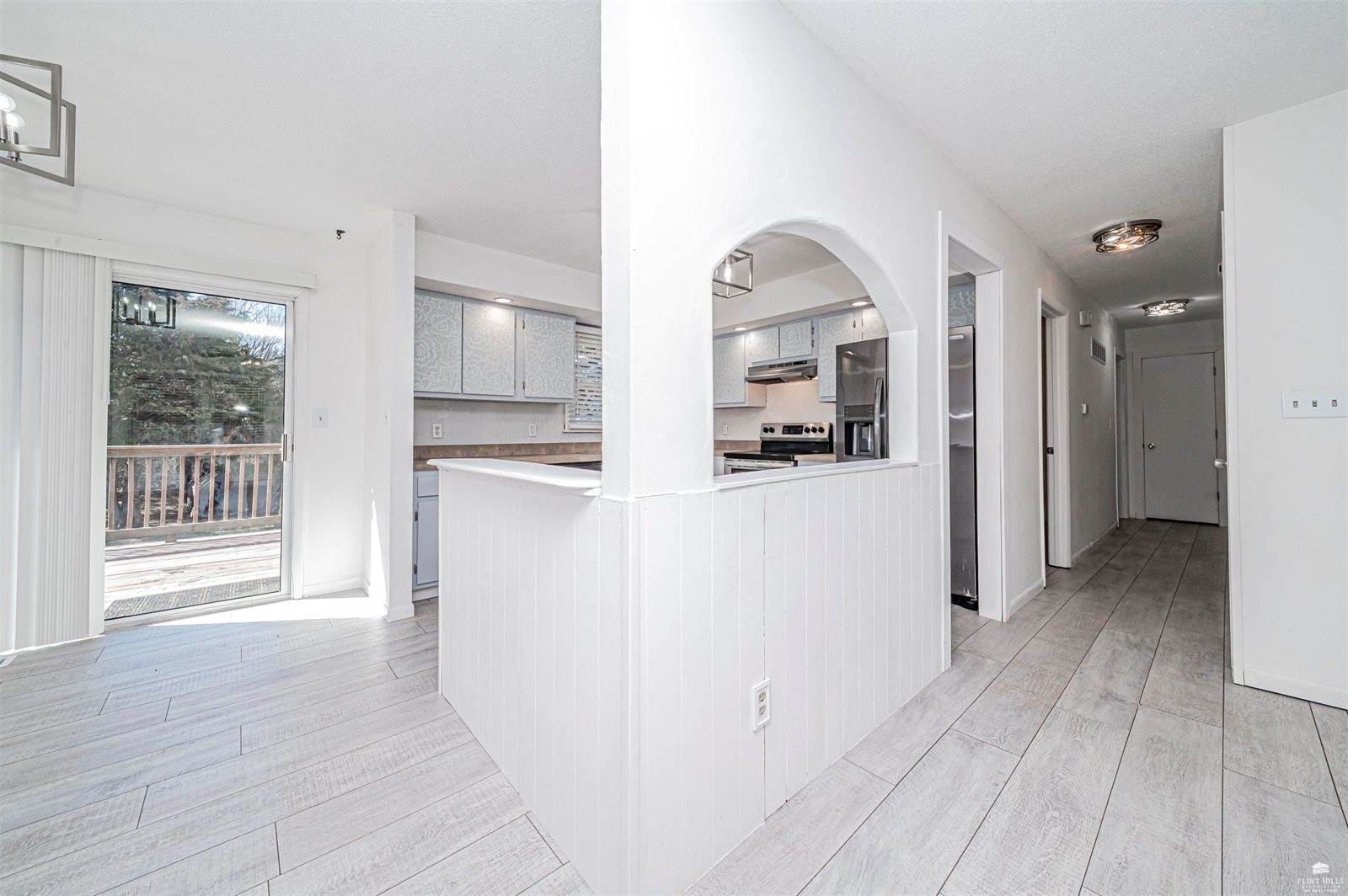 3409 Cedar Lane, Milford, KS 66514