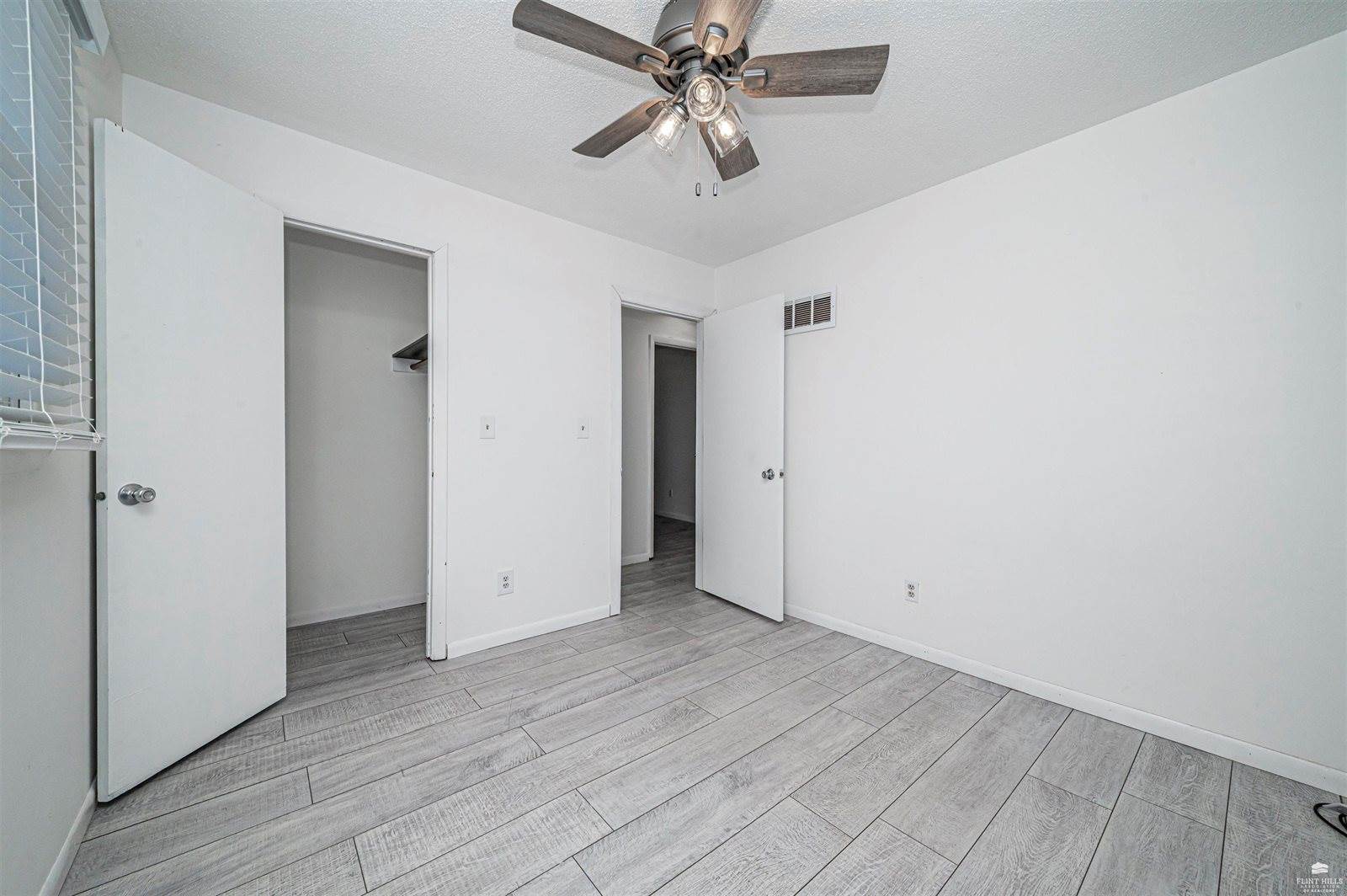 3409 Cedar Lane, Milford, KS 66514