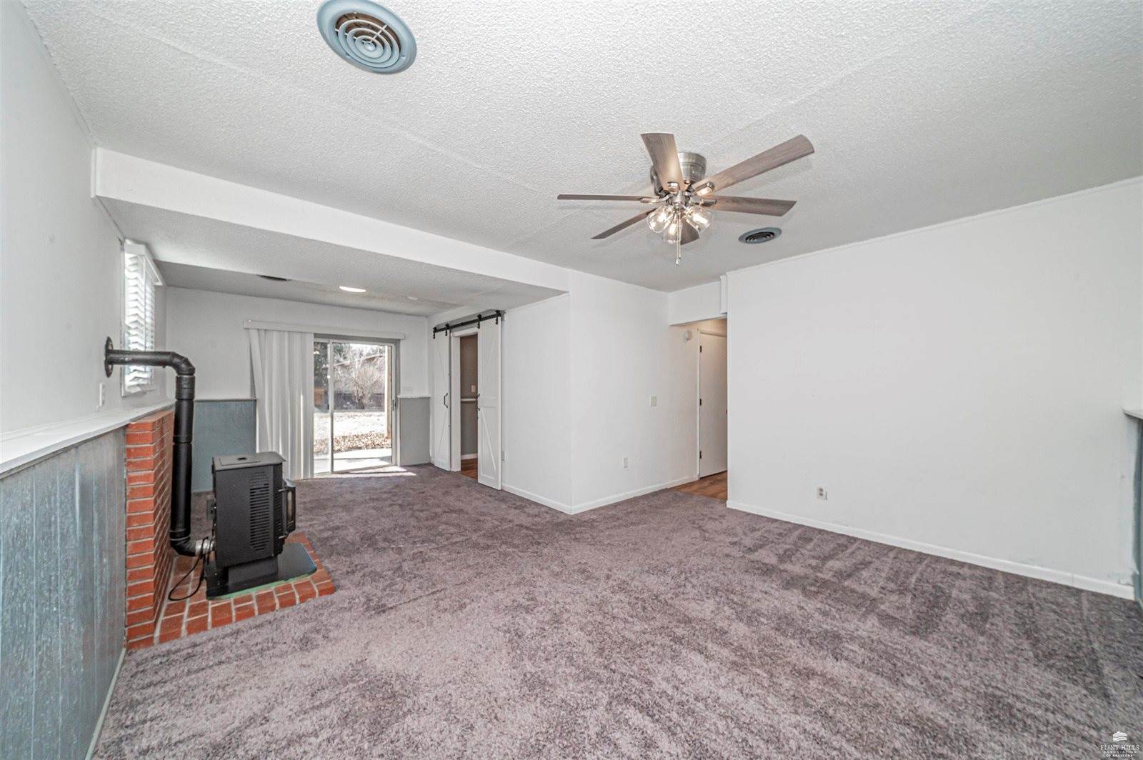 3409 Cedar Lane, Milford, KS 66514