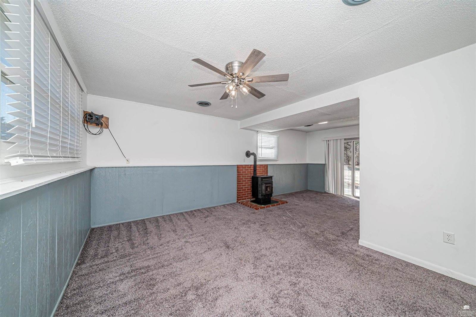 3409 Cedar Lane, Milford, KS 66514