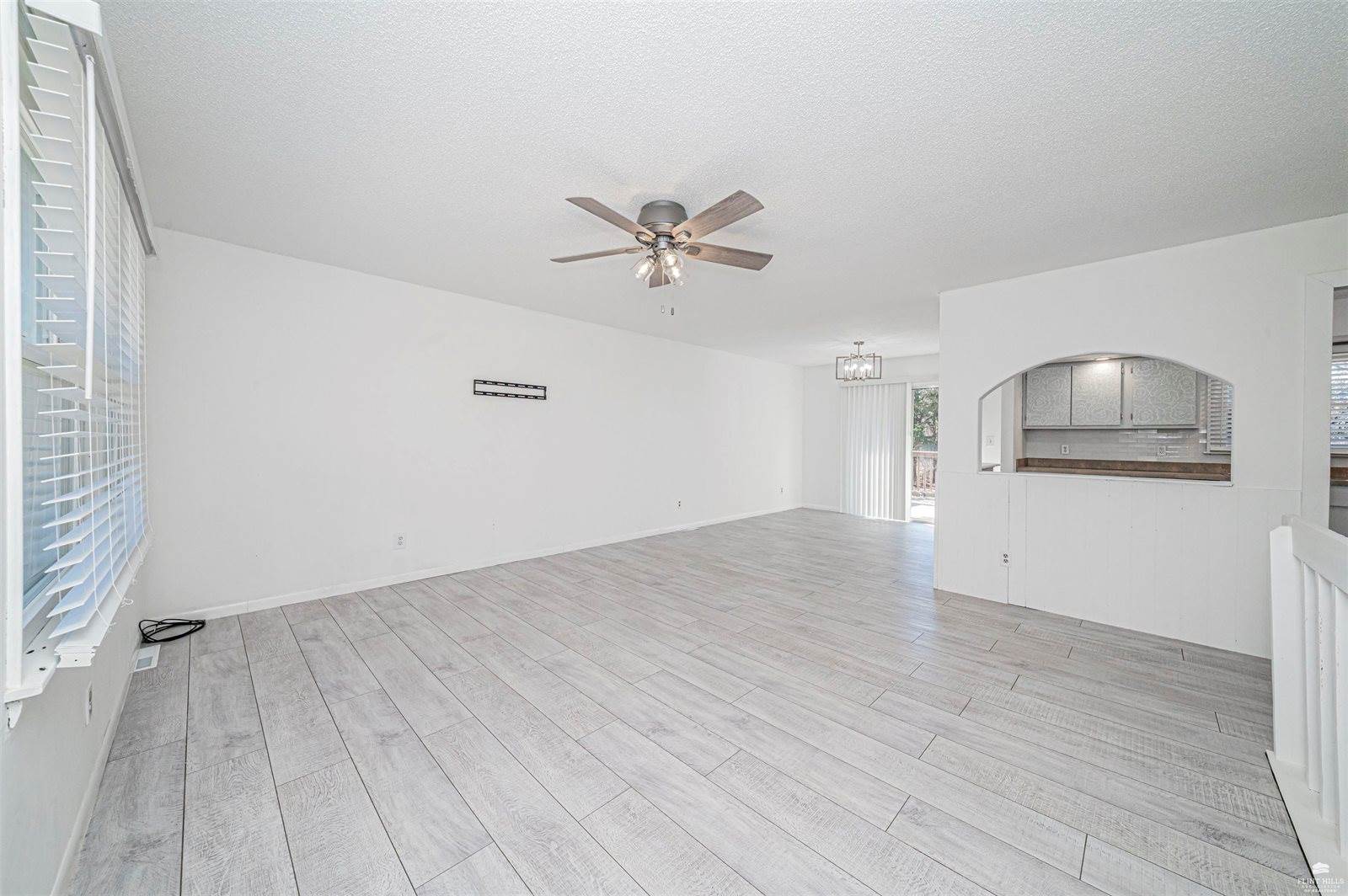 3409 Cedar Lane, Milford, KS 66514