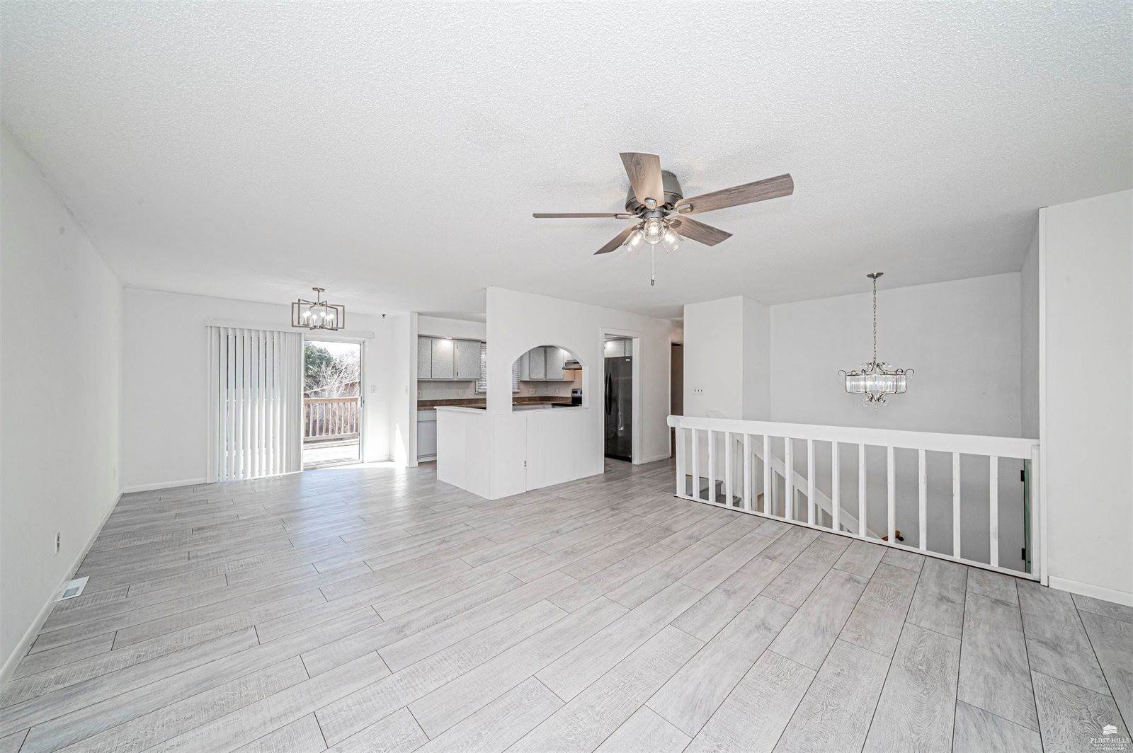 3409 Cedar Lane, Milford, KS 66514