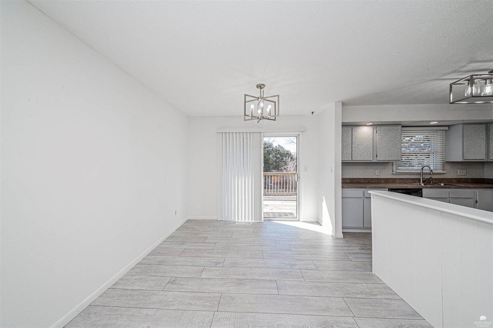 3409 Cedar Lane, Milford, KS 66514