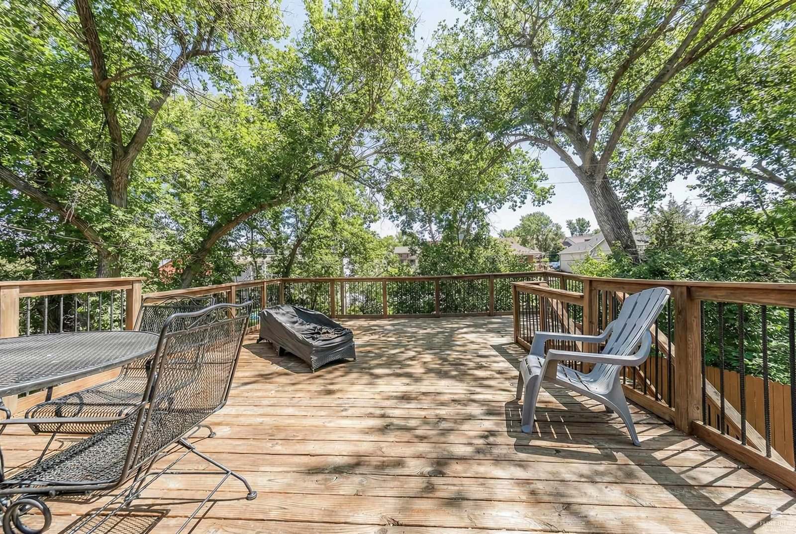 237 Robin Hood Drive, Junction City, KS 66441