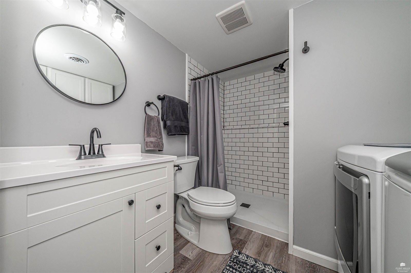 237 Robin Hood Drive, Junction City, KS 66441