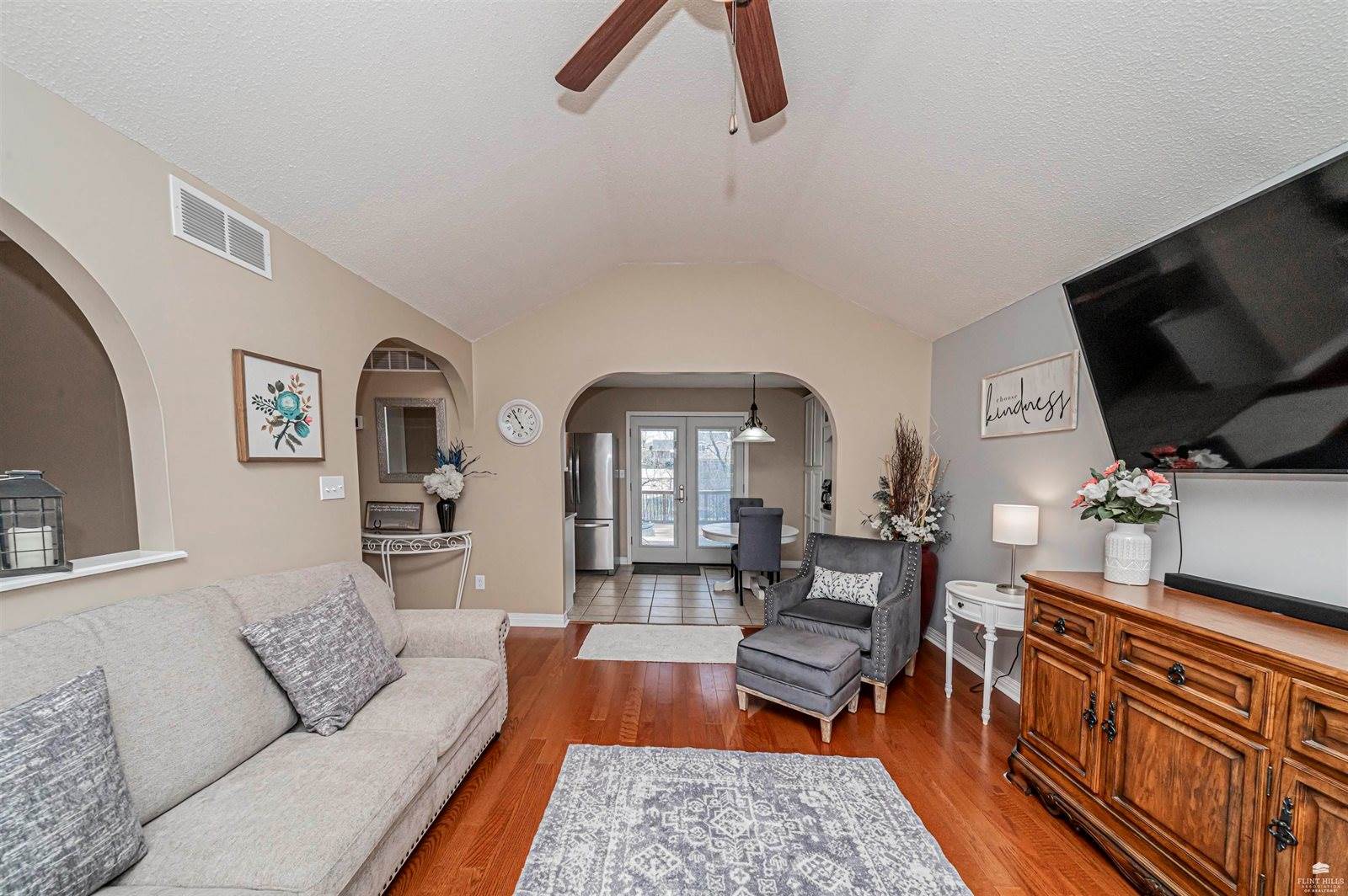 237 Robin Hood Drive, Junction City, KS 66441