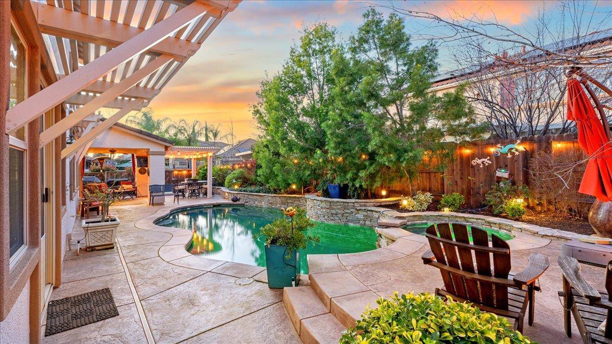 2188 Maloney Drive, Lincoln, CA 95648