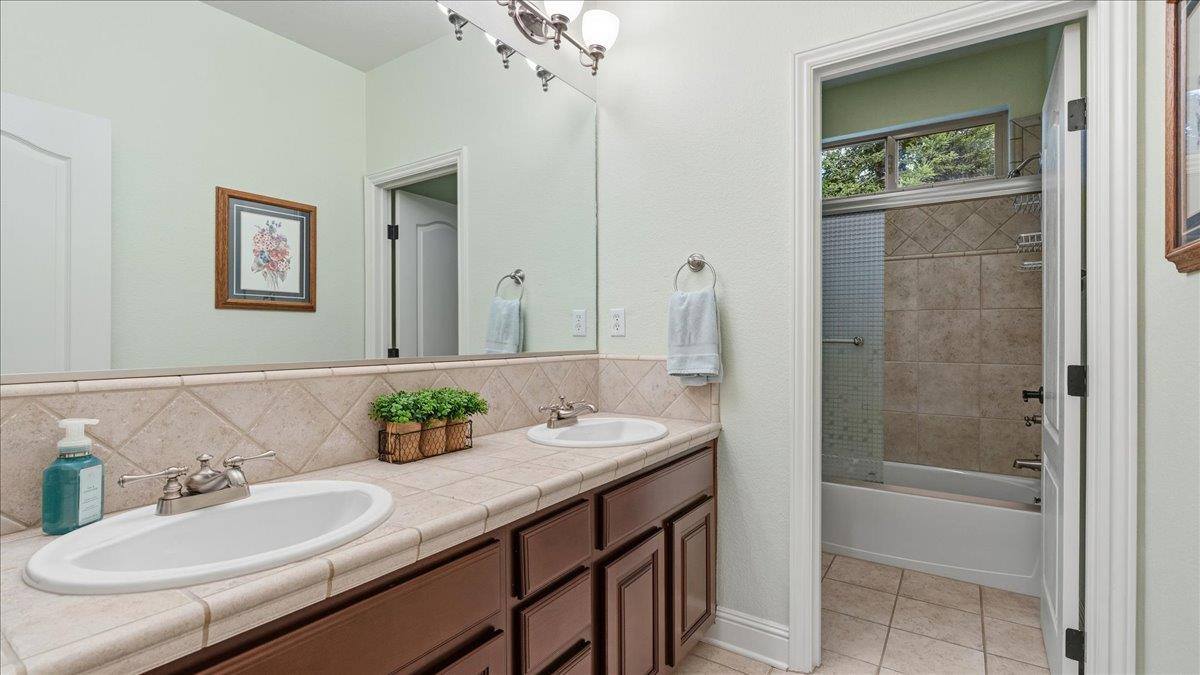 2188 Maloney Drive, Lincoln, CA 95648