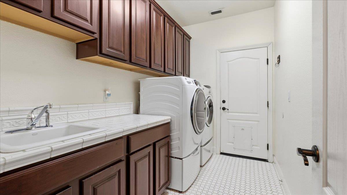 2188 Maloney Drive, Lincoln, CA 95648