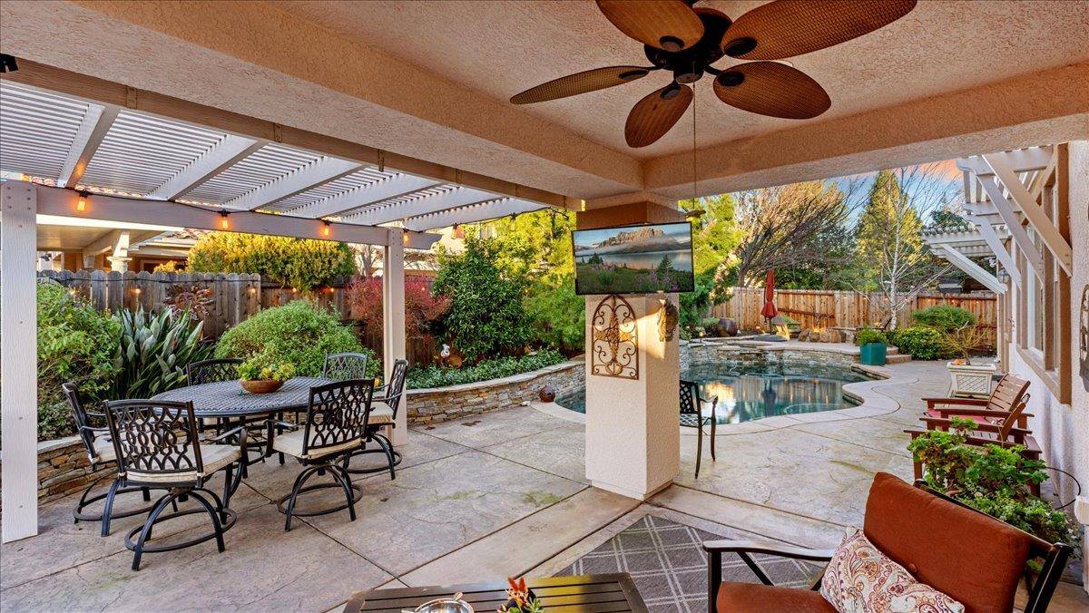 2188 Maloney Drive, Lincoln, CA 95648