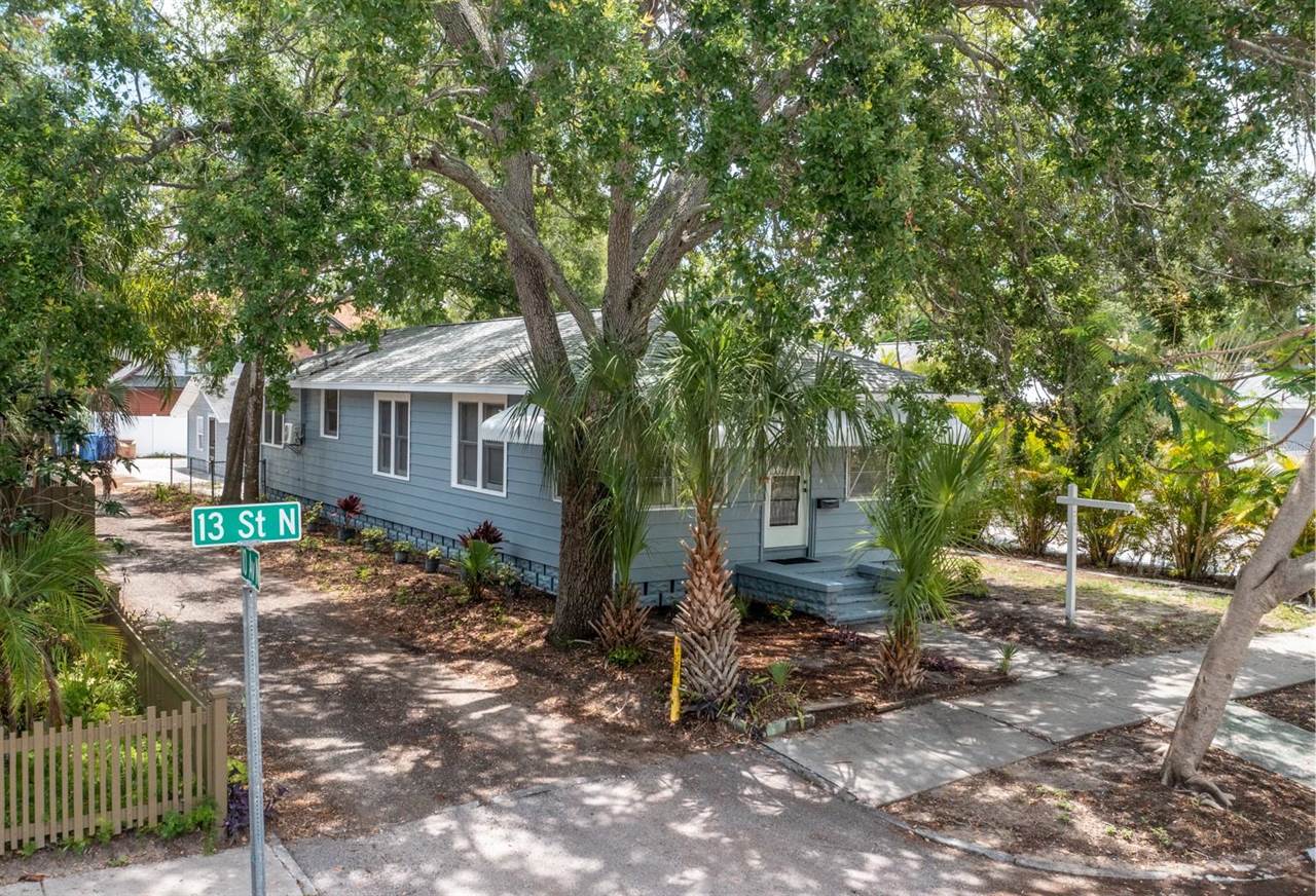 945 13TH Street North, Saint Petersburg, FL 33705