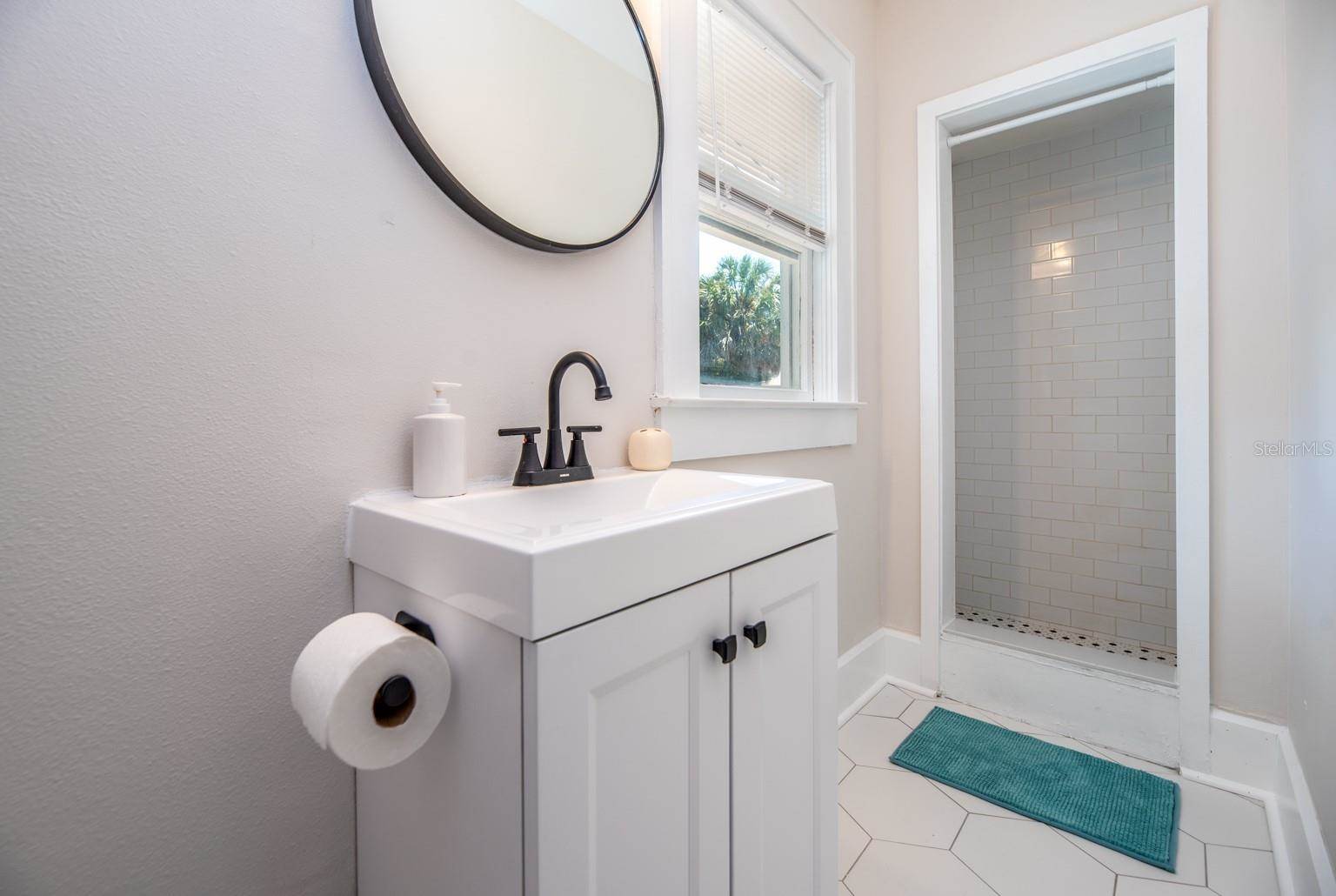 945 13TH Street North, Saint Petersburg, FL 33705