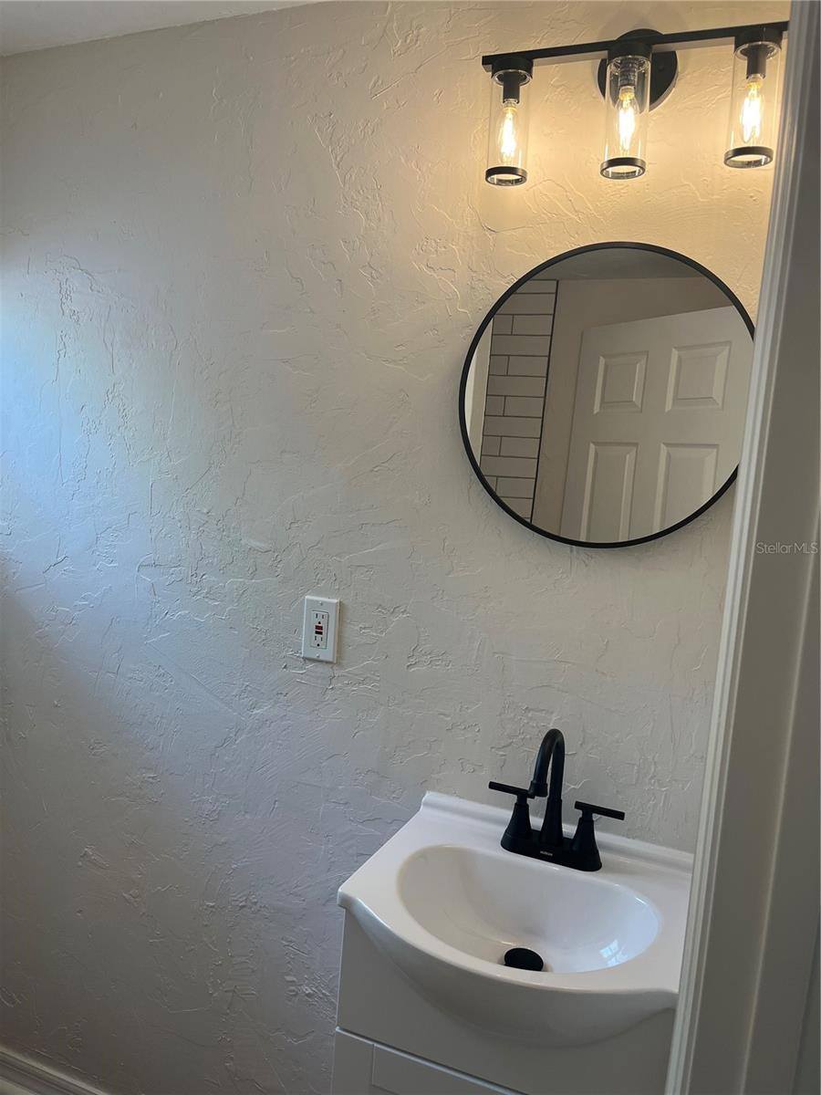 945 13TH Street North, Saint Petersburg, FL 33705