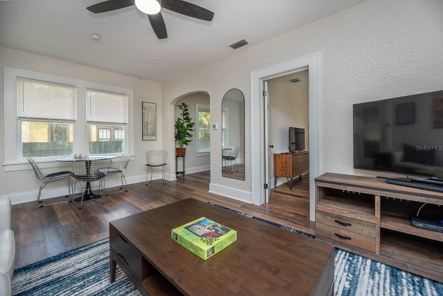 945 13TH Street North, Saint Petersburg, FL 33705