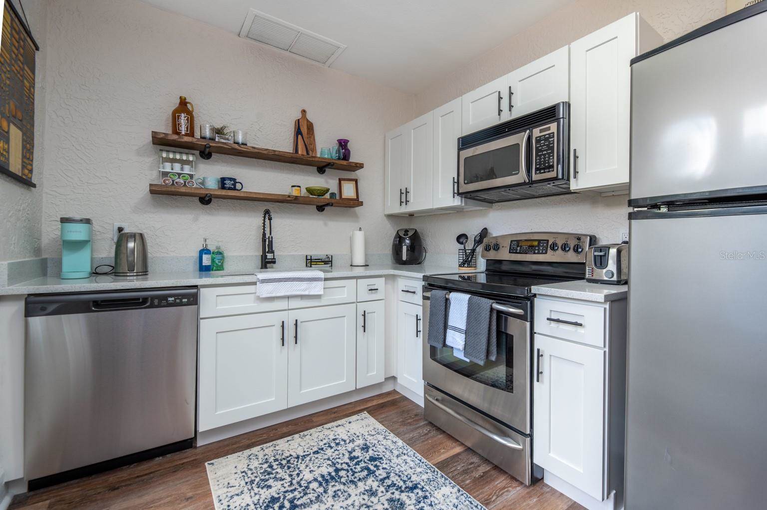 945 13TH Street North, Saint Petersburg, FL 33705