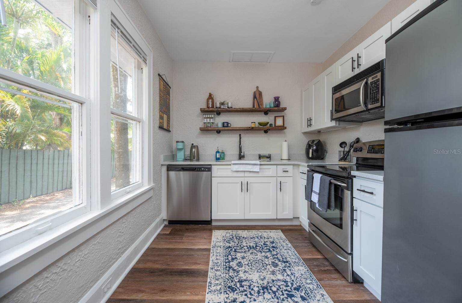 945 13TH Street North, Saint Petersburg, FL 33705