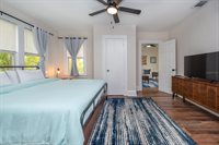 945 13TH Street North, Saint Petersburg, FL 33705