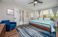 945 13TH Street North, Saint Petersburg, FL 33705