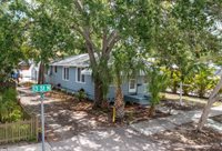 945 13TH Street North, Saint Petersburg, FL 33705