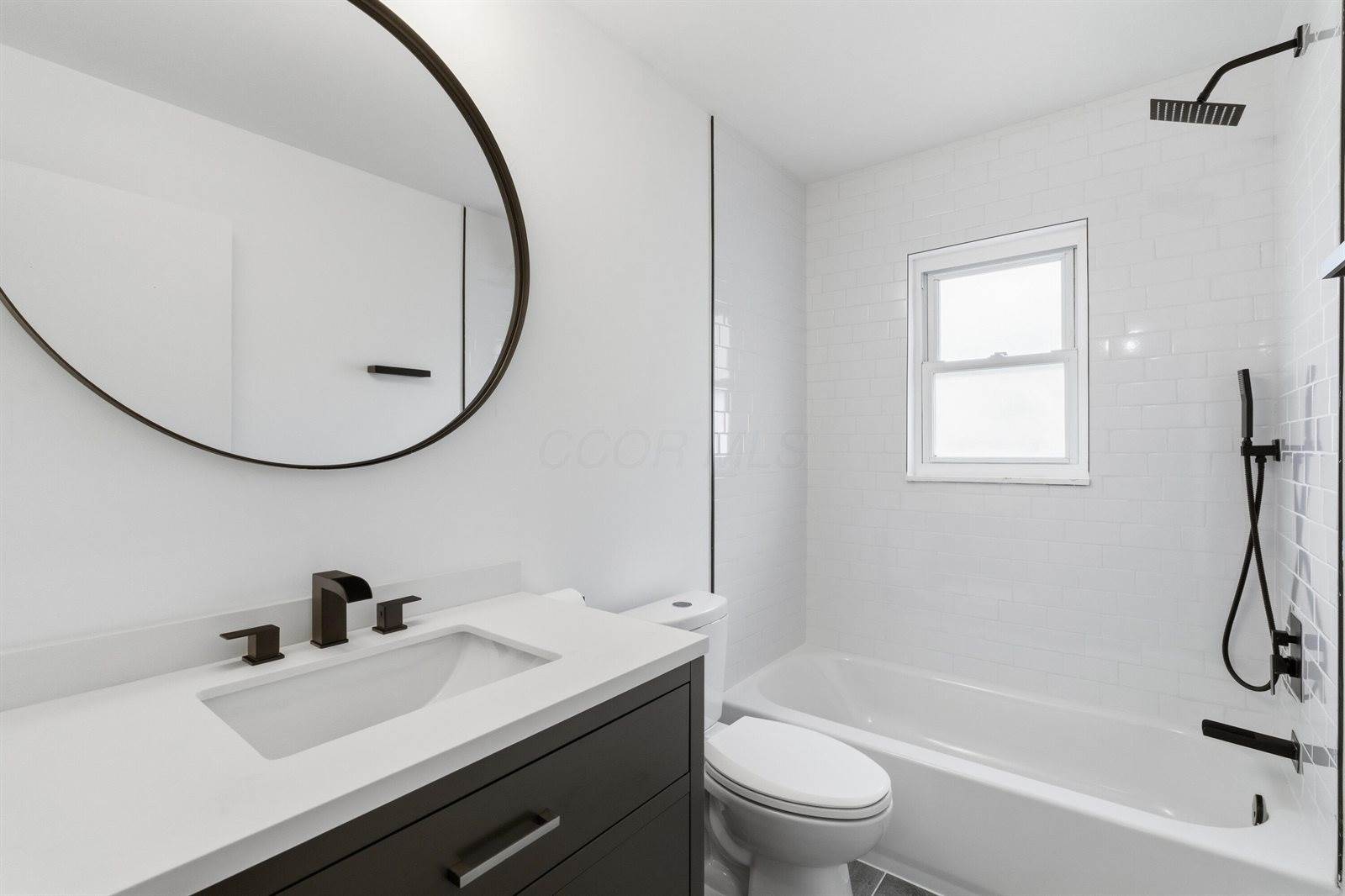 388 Elkwood Place, Columbus, OH 43230