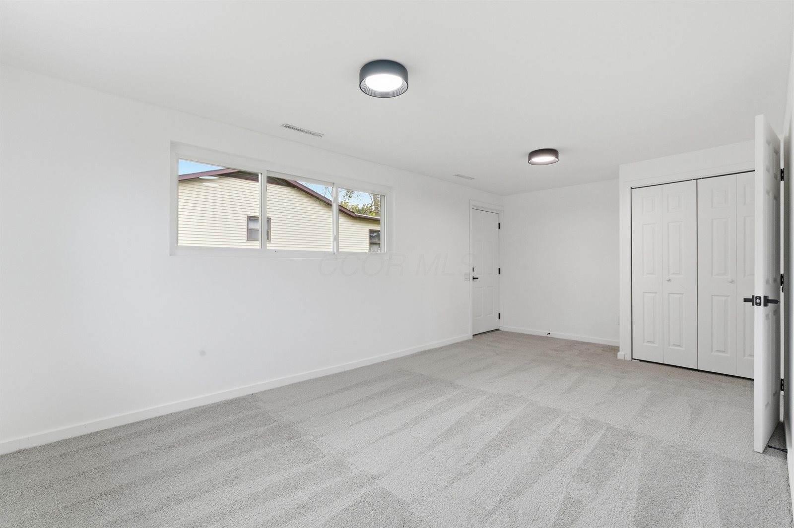 388 Elkwood Place, Columbus, OH 43230