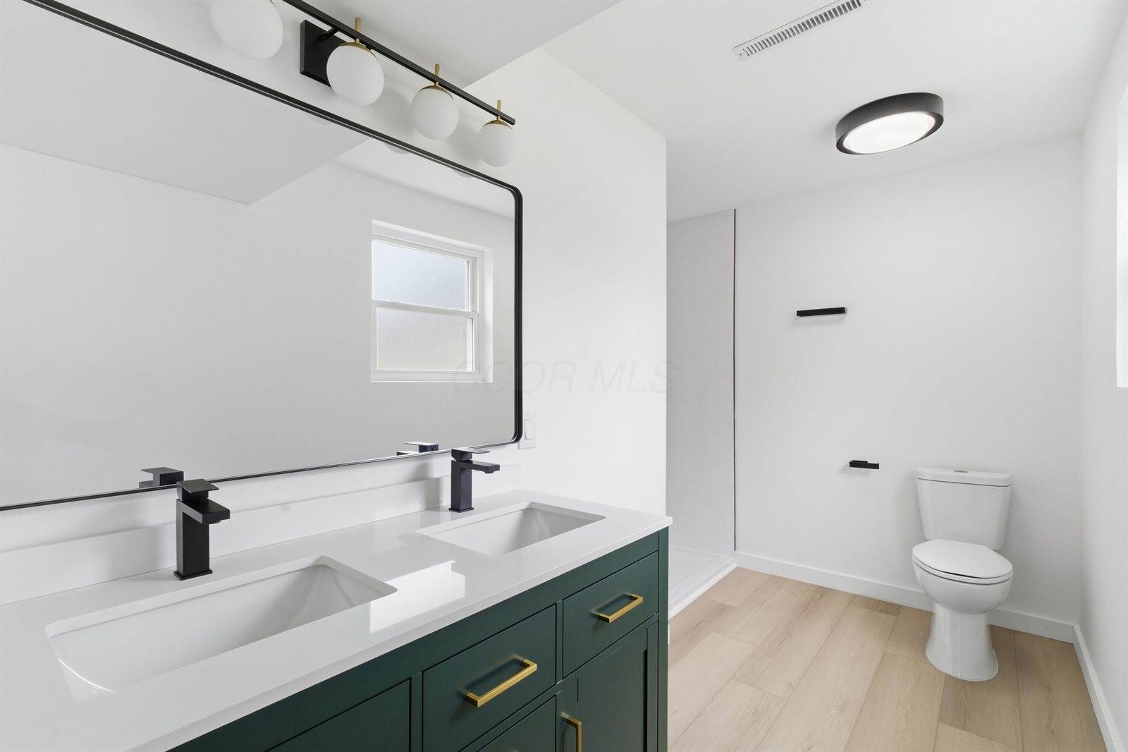 388 Elkwood Place, Columbus, OH 43230