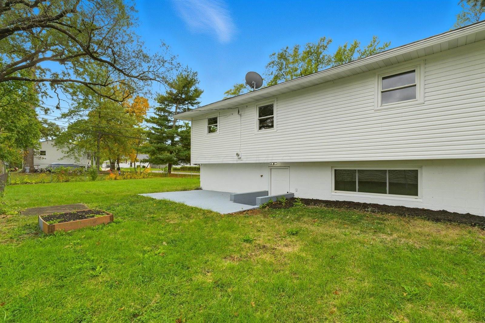 388 Elkwood Place, Columbus, OH 43230