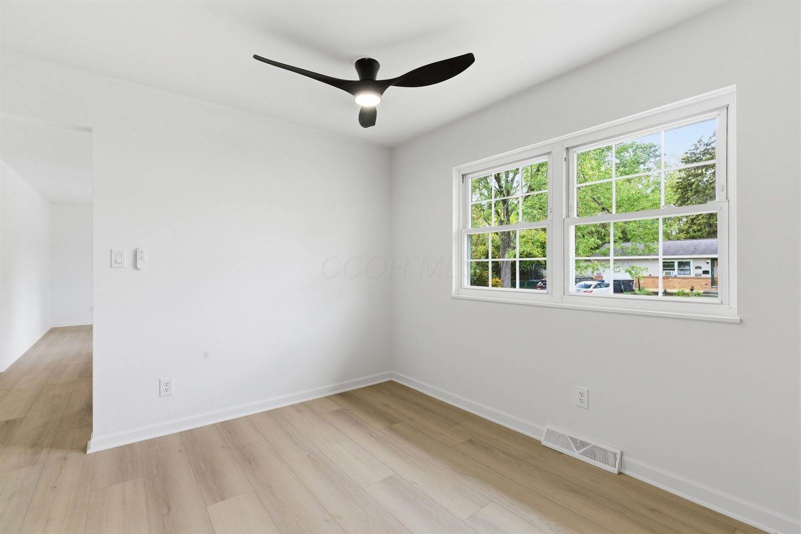 388 Elkwood Place, Columbus, OH 43230