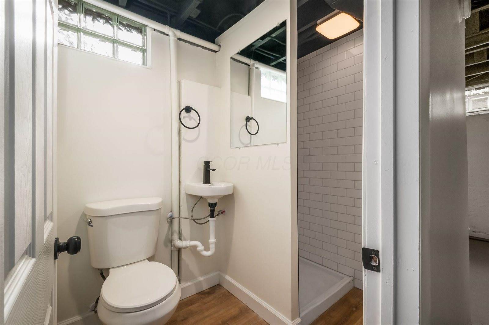 2585 Eakin Road, Columbus, OH 43204