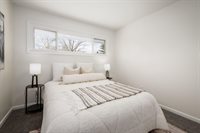 2585 Eakin Road, Columbus, OH 43204