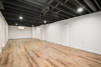 2585 Eakin Road, Columbus, OH 43204