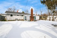 2585 Eakin Road, Columbus, OH 43204