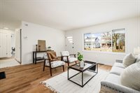 2585 Eakin Road, Columbus, OH 43204