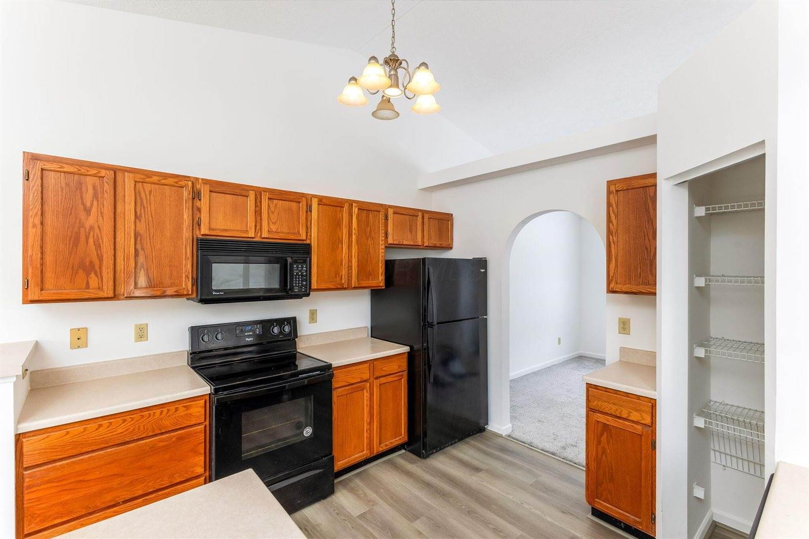260 North Bend Drive, Pataskala, OH 43062