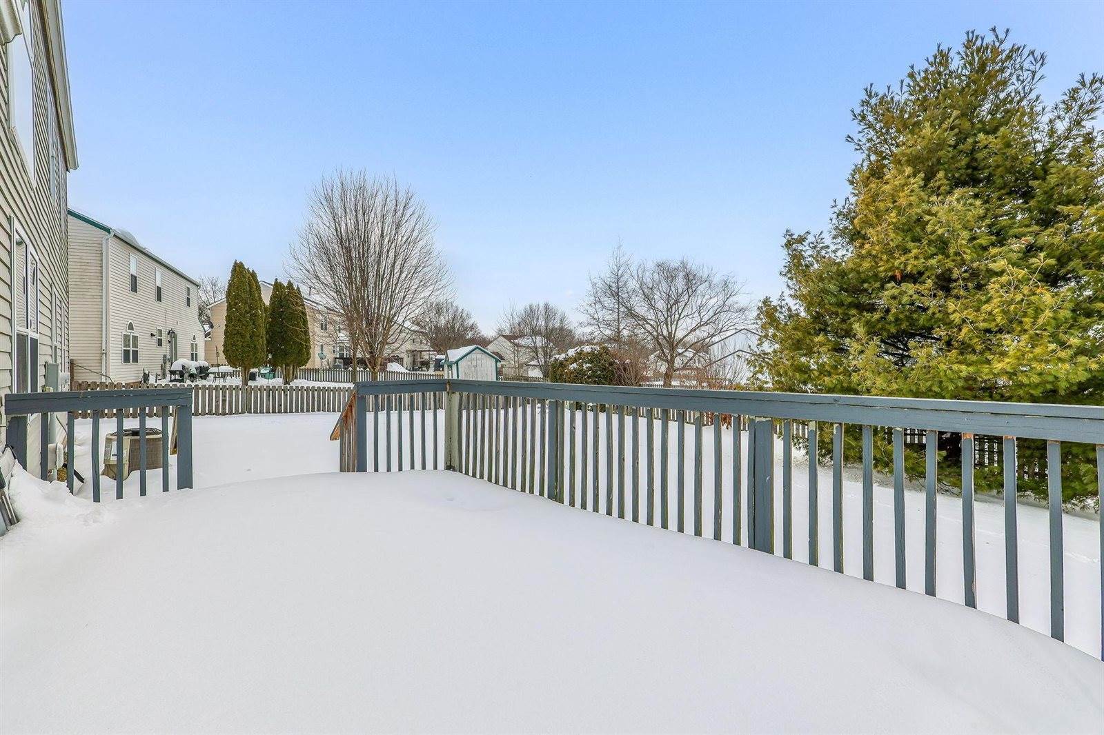 260 North Bend Drive, Pataskala, OH 43062