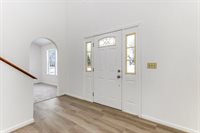 260 North Bend Drive, Pataskala, OH 43062