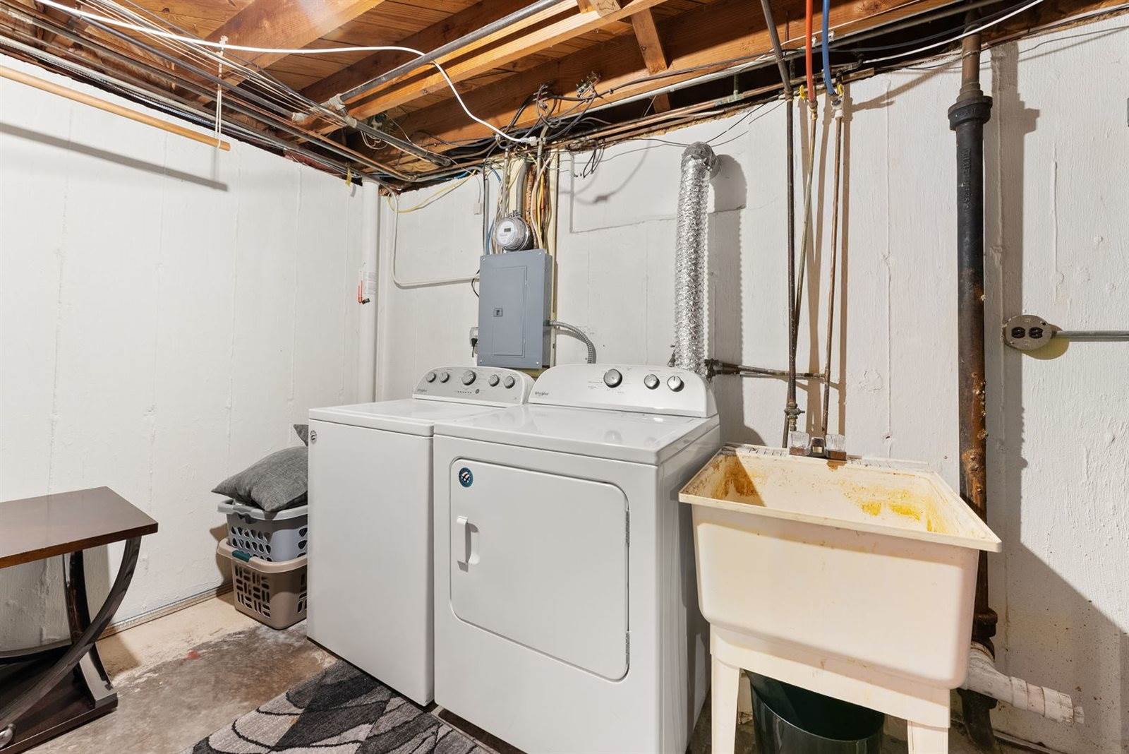 2422 Dugan Court, Davenport, IA 52804