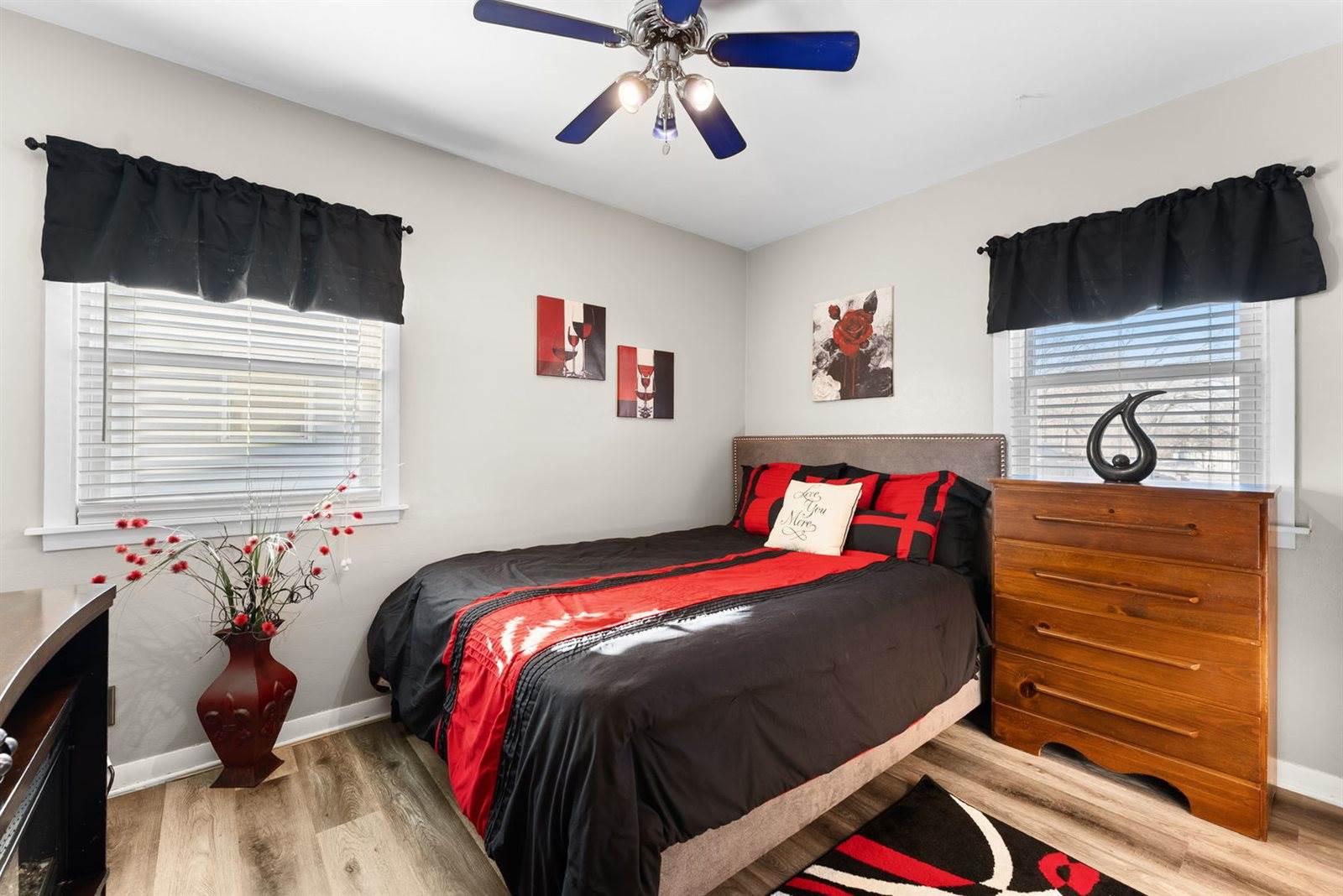 2422 Dugan Court, Davenport, IA 52804