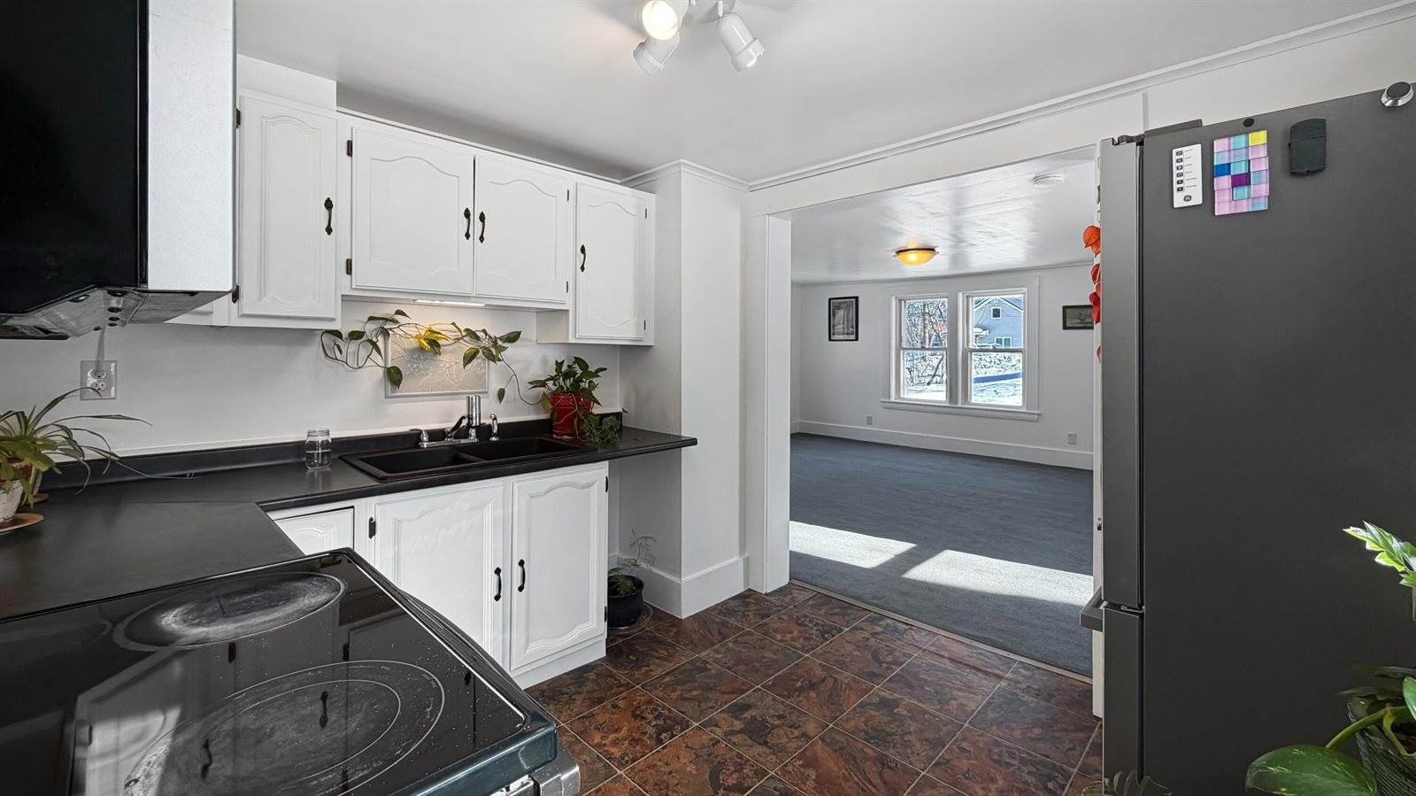 6 Dudley Street, Presque Isle, ME 04769