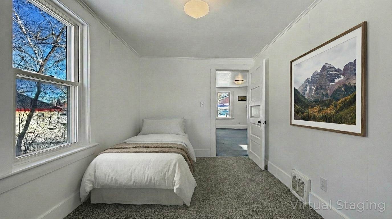 6 Dudley Street, Presque Isle, ME 04769